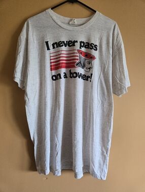 'I Never Pass on a Bower' Graphic Tee PTP=24"
